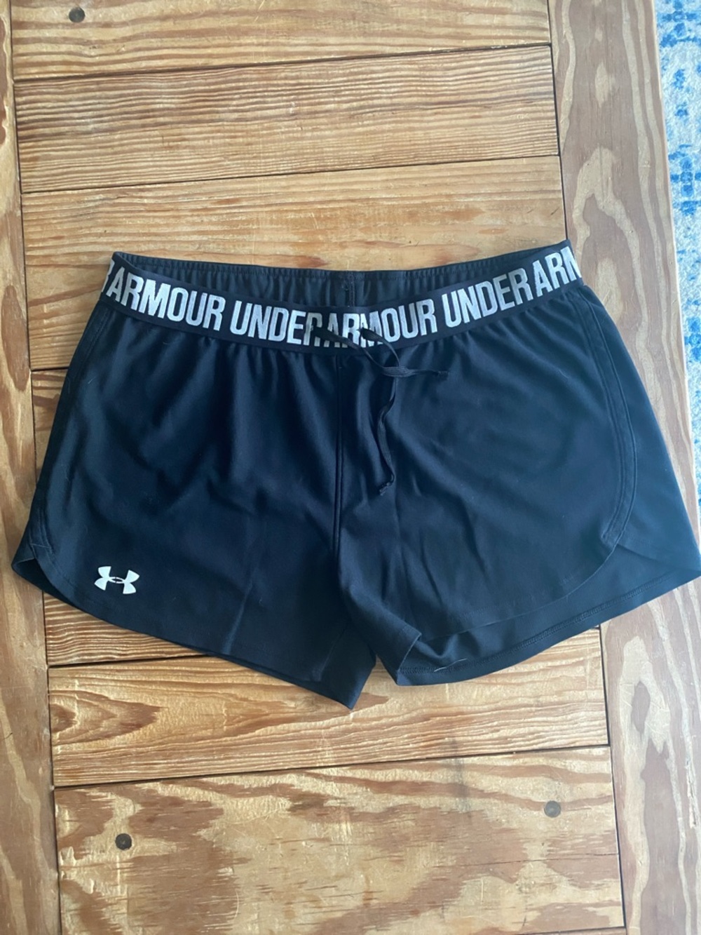 Under Armour Black Women's Athletic Shorts with Logo Waistband